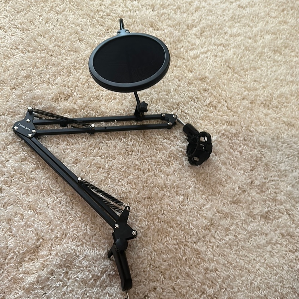 Boom arm for podcasting